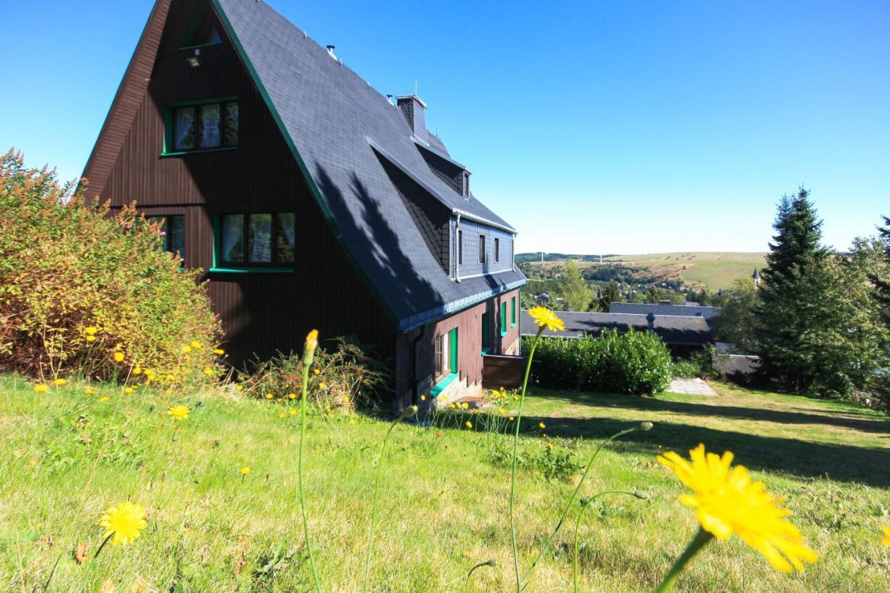 Haus Am Berg - Pension Direkt Am Skihang Oberwiesenthal Zewnętrze zdjęcie