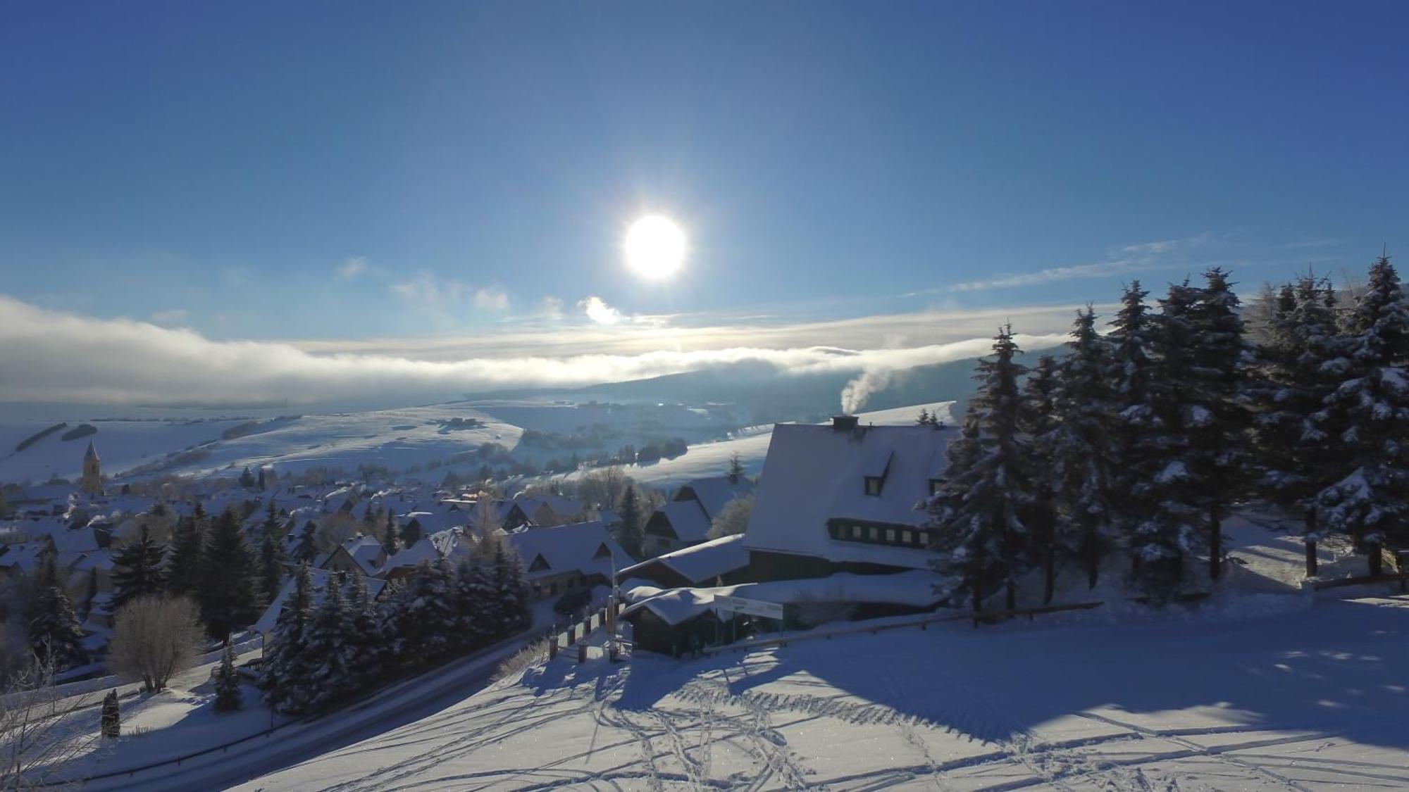 Haus Am Berg - Pension Direkt Am Skihang Oberwiesenthal Zewnętrze zdjęcie