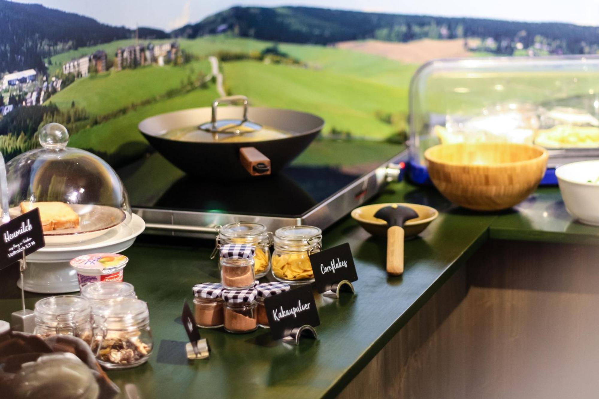 Haus Am Berg - Pension Direkt Am Skihang Oberwiesenthal Zewnętrze zdjęcie